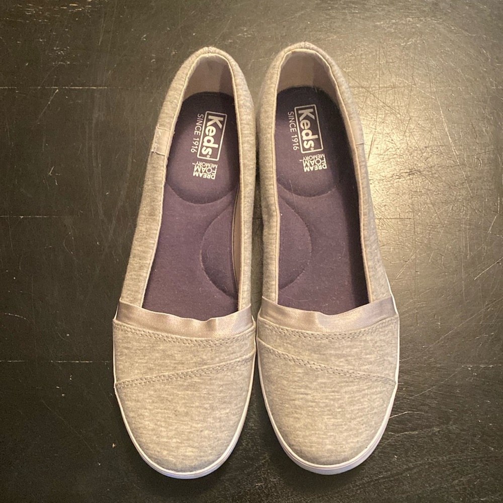 Keds Slip-on, great condition.